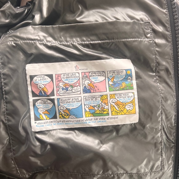 Moncler down filled vest - Picture 8 of 11